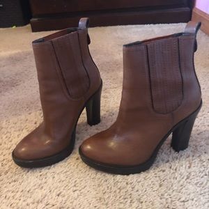 Tory Burch ankle boot
